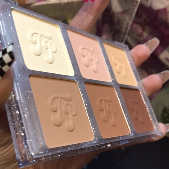 💜🆕BH Cosmetics x Iggy Azalea Totally Snatched 6 Color Face Palette BNIP!SO😈✨ - Picture 4 of 13